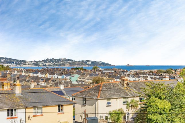 12, Hayes Gardens, Devon photo 2