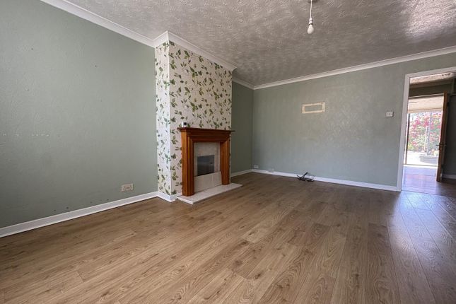 6, Ellen Close, Bridgwater photo 3