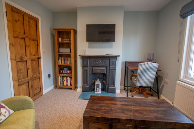 25a New Cross Road, Guildford photo 4