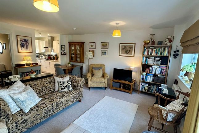 15, Garnstone Drive, Hereford photo 5
