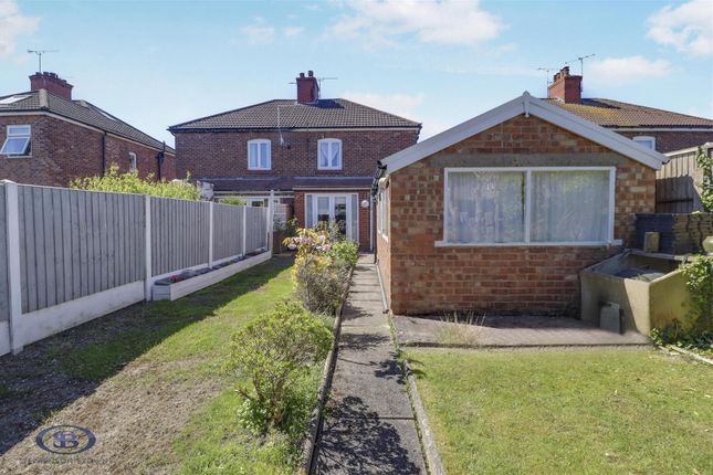 28..., Mablins Lane, Crewe photo 3