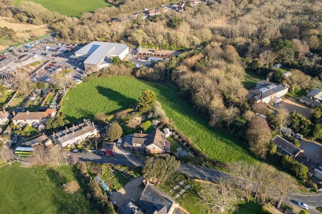 Stroud Field, Stroud Road, Freshwater photo 3