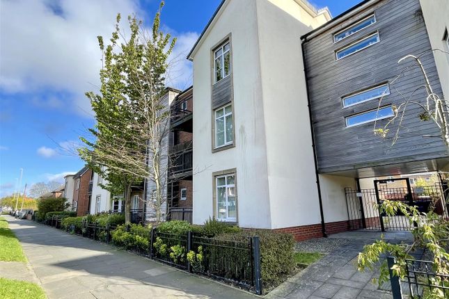 Thumbnail Flat for sale in Aspen Place, South Shields