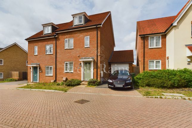 Thumbnail Semi-detached house for sale in Clearwater Lane, Dartford, Kent
