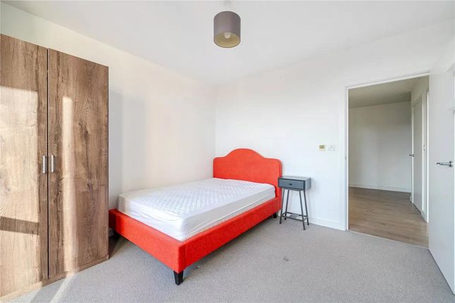 Flat 599, Catalina, Gotts Road, Leeds photo 4