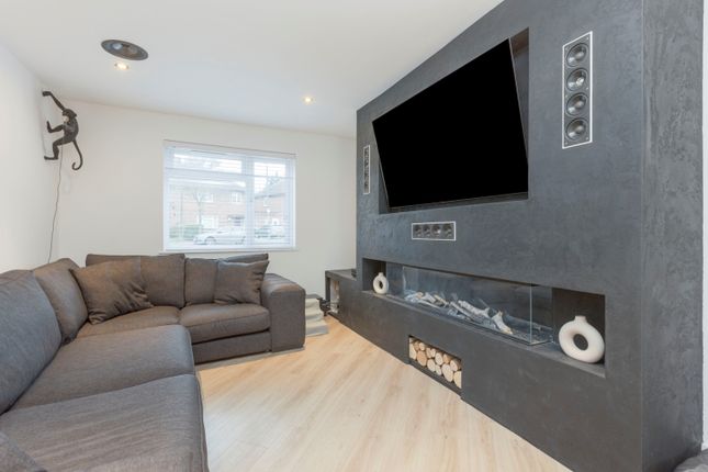 11, Frinton Road, Sidcup photo 4