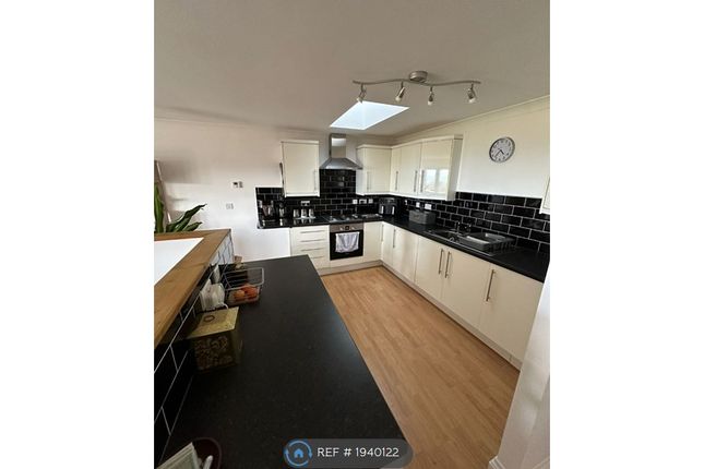 Thumbnail Terraced house to rent in Colletts Court, Redruth