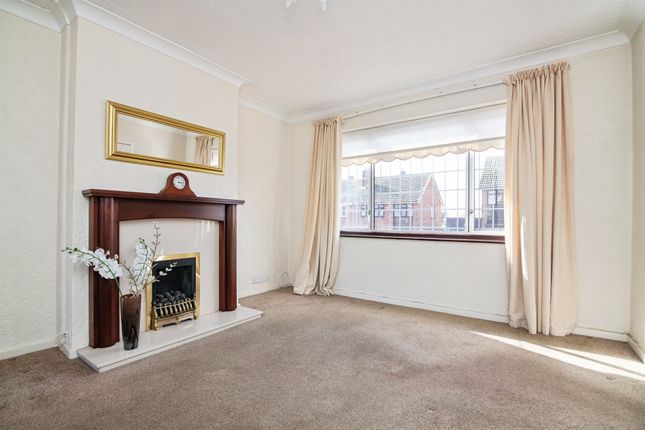 1, Chaucer Avenue, Dudley photo 2