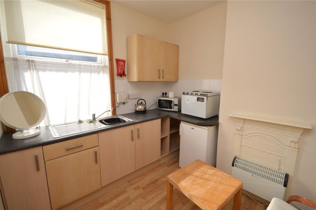 2, Recreation Street, West Yorkshire photo 5
