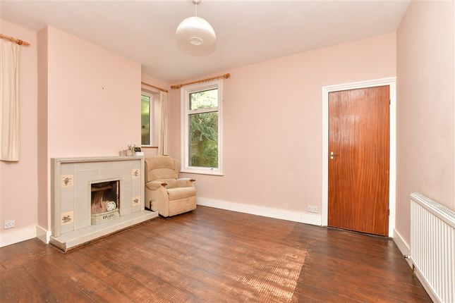 Mill Road Frindsbury, Rochester photo 3