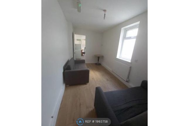 Semi-detached house to rent in Essex Street, Oxford