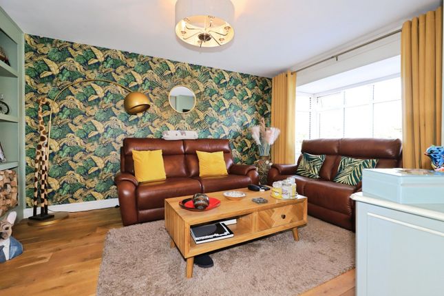 8, Eagles Place, Kidderminster photo 2