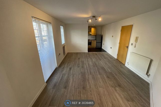 Redgrave Close, St James Village, Gateshead photo 2