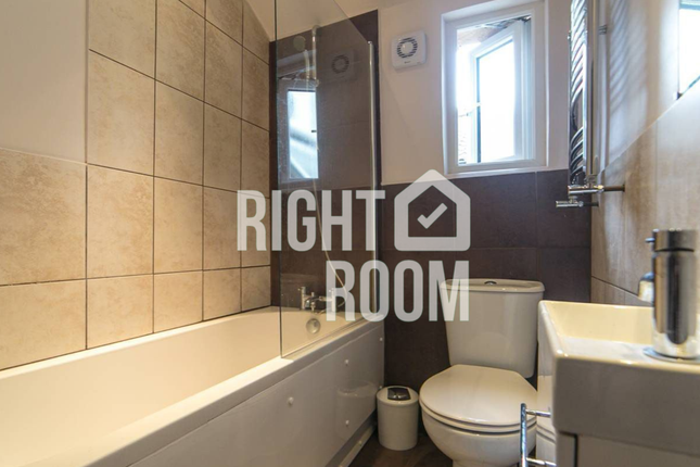 Room 1, 83 Trundleys Road, London photo 5
