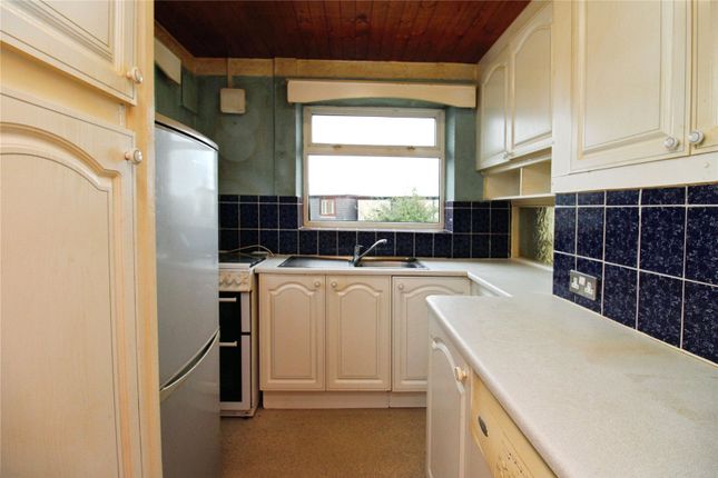 10, Belmont Avenue, Swinton photo 3
