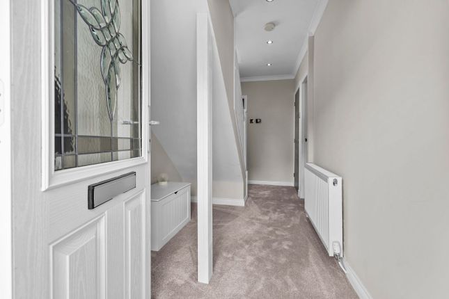 5, Glenbervie Crescent, Larbert photo 2
