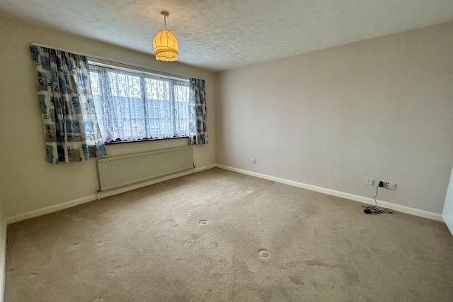 261, Belper Road, Ilkeston photo 2