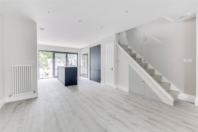 Thumbnail Terraced house to rent in Novello Street, Parsons Green