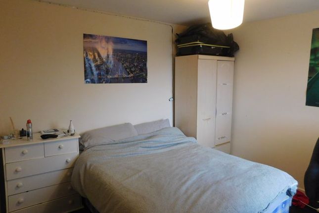 Harlaxton Drive, Nottingham photo 2