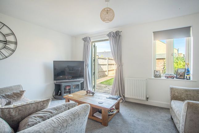 8, Roseblade Walk, Tetbury photo 4