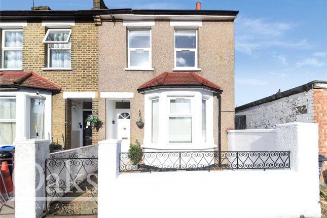 End terrace house for sale in Bute Road, Croydon