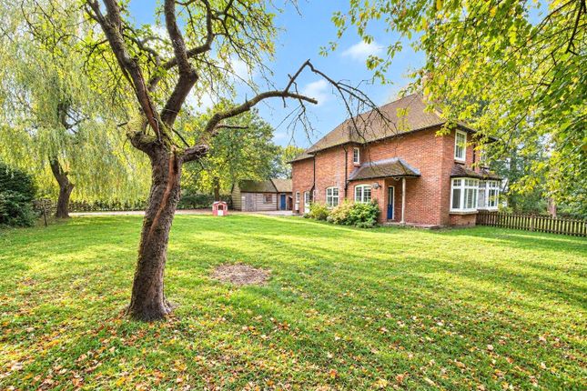 Highfield Lane, Liphook photo 4