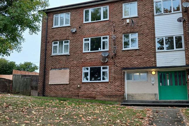 2-bed flat on Thorntree Gill, PETERLEE, £28,000