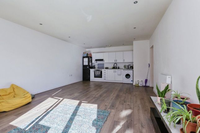 1-bed flat on Apartment 312 St. Georges Mill, 7, Wimbledon Street, Leicestershire, £90,000