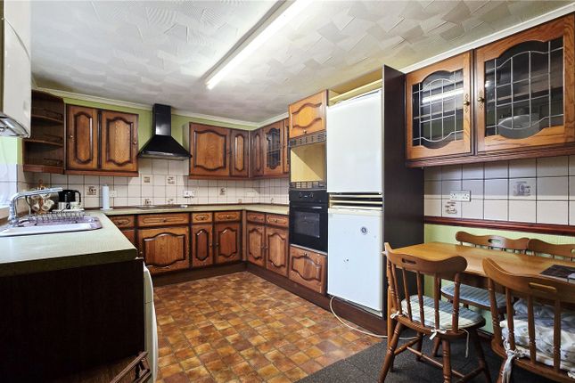8, Maeshyfryd Road, Isle of Anglesey photo 4