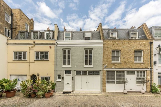 Thumbnail Property to rent in Princes Mews, London