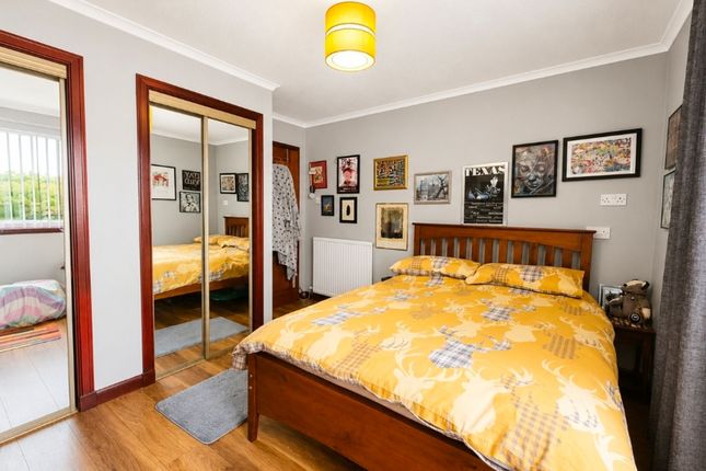 18 Beatty Court, Kirkcaldy photo 5