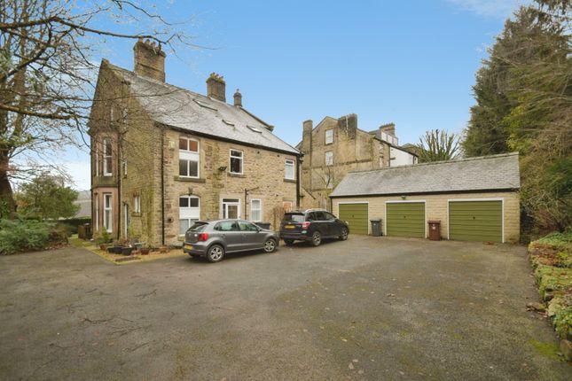 Flat 3, 24, St. Johns Road, Derbyshire photo 2