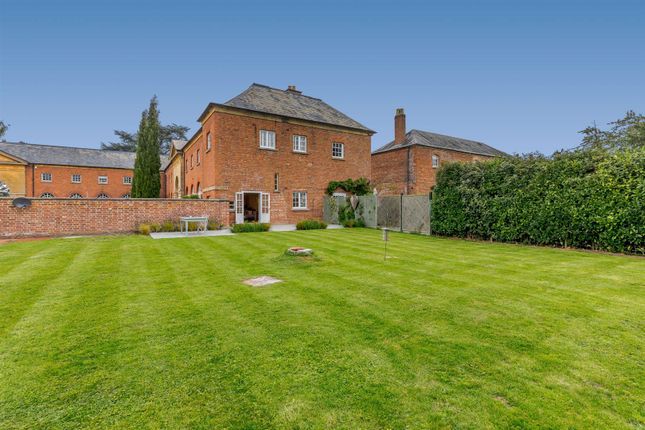 Thumbnail Country house for sale in Elmley House, Dunstall Court, Croome D'abitot, Severn Stoke, Worcestershire