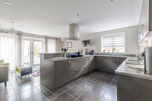 42 Hazel Way, Nantwich photo 3