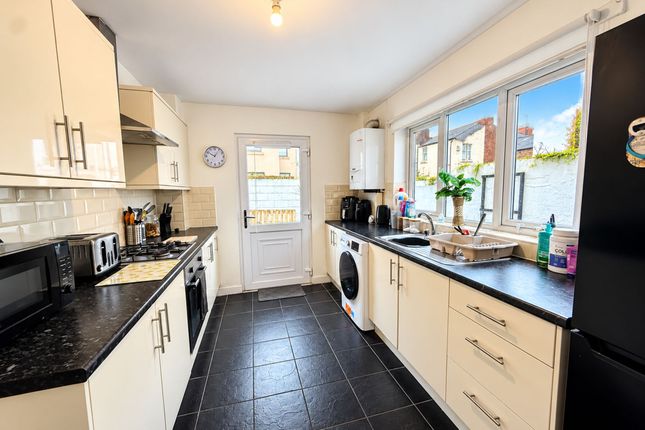 30 Lathom Road, Bootle photo 4