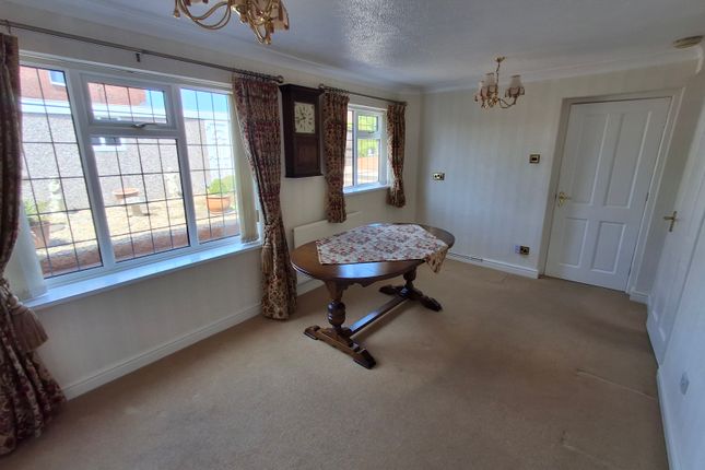 51, Braithwell Drive, Stoke On Trent photo 3