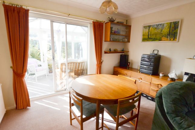 2, Oakenshaw, Newcastle upon Tyne photo 4