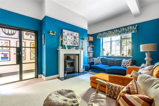 2 Cherchefelle,, Chart Lane, Surrey photo 3
