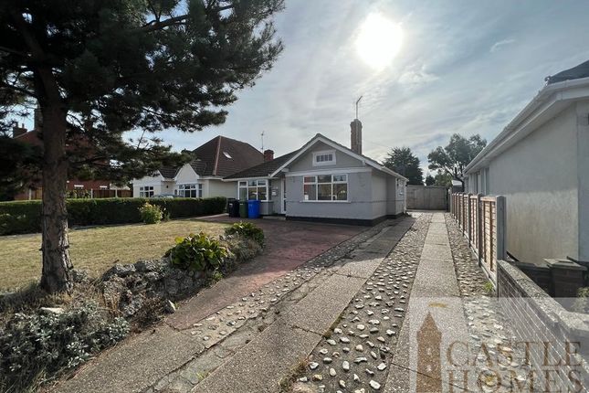Thumbnail Detached bungalow to rent in Normanston Drive, Lowestoft