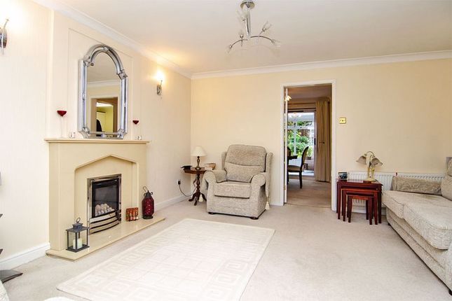 14, Hartlebury Close, Cannock photo 4