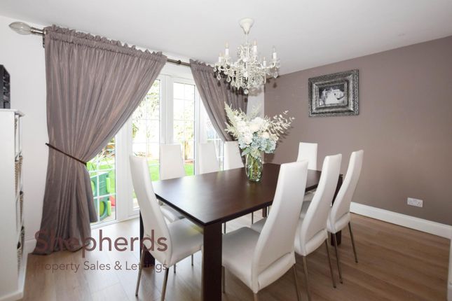 Semi-detached house for sale in Cordell Close, Cheshunt, Waltham Cross