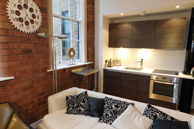 Apt 3,, 11 Scoresby Street, Little Germany photo 4