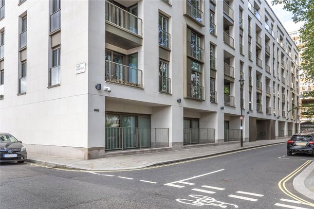 Flat for sale in Ebury Square, London