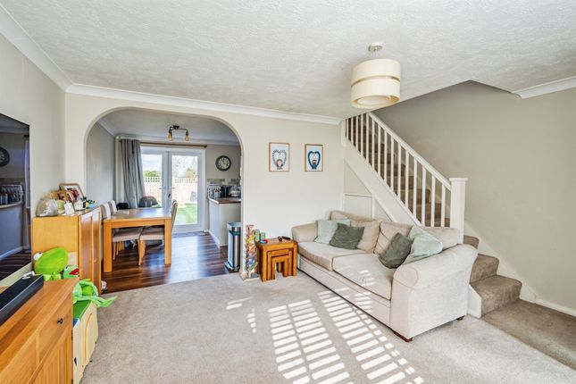 Pentland Close, Eastbourne photo 4