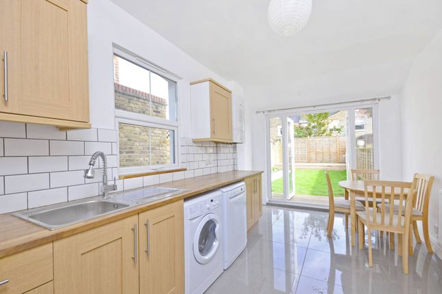 Thumbnail Property to rent in Scholars Road, Balham, London