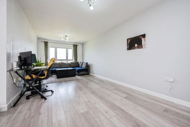 Flat 74, Wheelwright House, Palgrave Road, BEDFORD photo 4