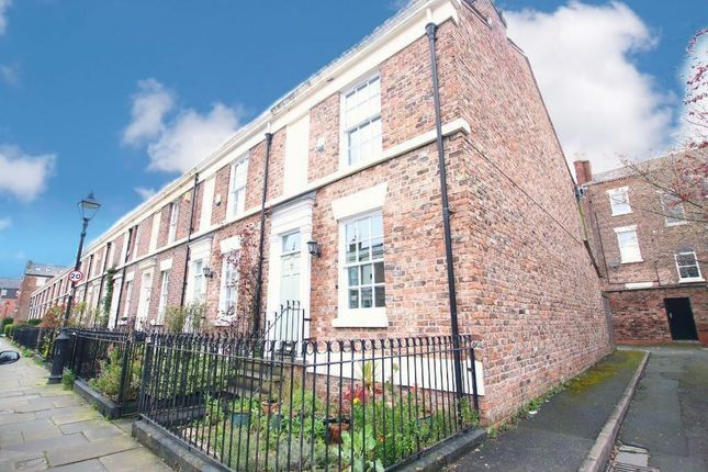 End terrace house to rent in Egerton Street, Georgian Quarter, Liverpool