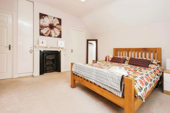 End terrace house for sale in Willow Road, Bournville, Birmingham, West Midlands
