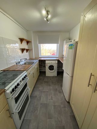 26, Scrubbitts Square, Radlett photo 5