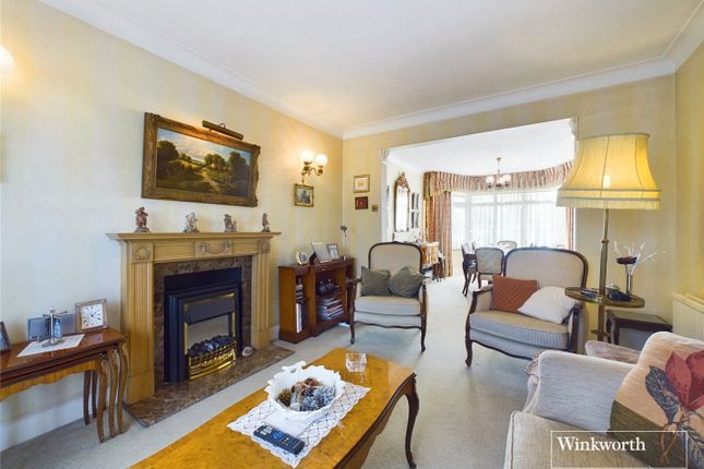 31, Edgeworth Crescent, London photo 4